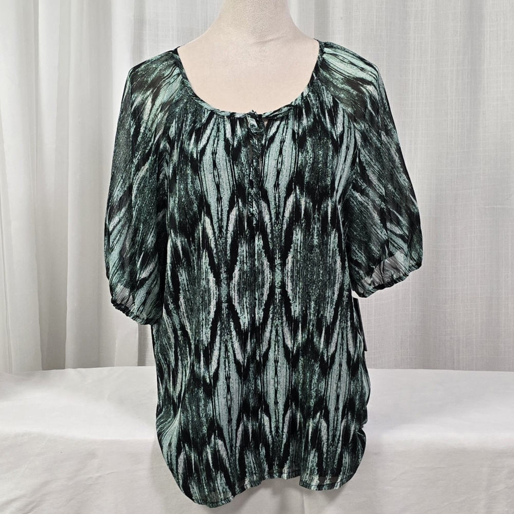 NWT Vince Camuto Green & Black Womens Blouse Size‎ XL Tie Front Lined Office